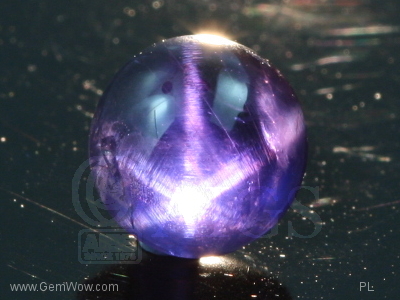 "Inside-out" Star Sapphire Cabochon, Corundum, 2.45 cts, 7.5 x 4.3 x 7.6 x mm