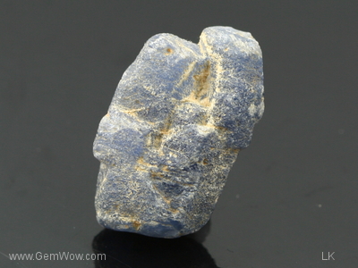 "Old Chalky" Sapphire Crystal, Sapphire, 29.56 cts, 14.94 x 7.87 x 22.01 x mm