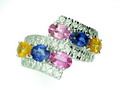 One 18K gold ring