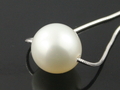 White gold with White Pearl Necklace, Yangon Myanmar